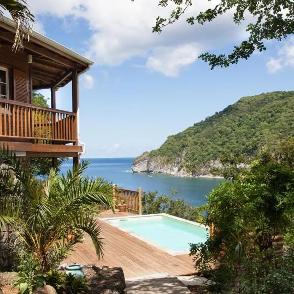 Villa Palm Bay Stunning View 5 min to beach 3 min to downtown King size bed、デエエのホテル