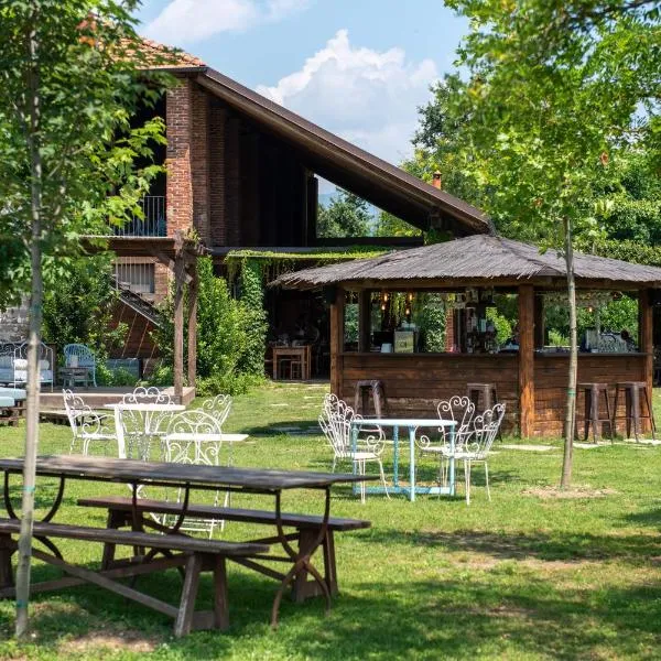 Agriturismo La Fucina, hotel v destinaci Vigliano Biellese