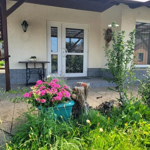 Grubschützer Ferienhäuschen, Hotel in Grubschütz