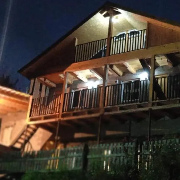Elos Guesthouse, hotel v destinaci Iprari