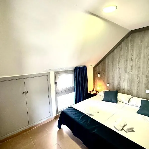 Hostal MYD Pantano, hotel v destinaci Pelayos de la Presa