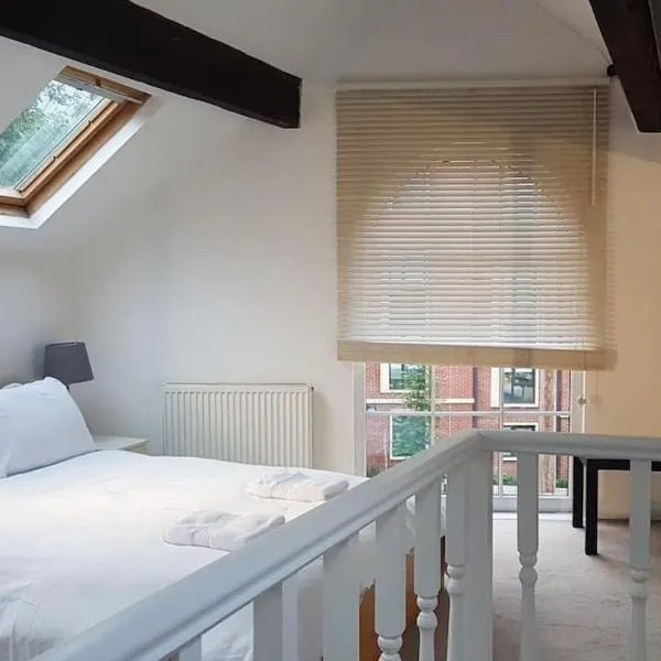 Charming cottage central Leeds close to LGI, hotel v destinaci Leeds