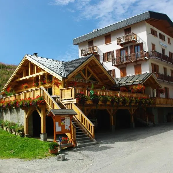 Les Neiges, hotel in Saint-Sorlin-dʼArves