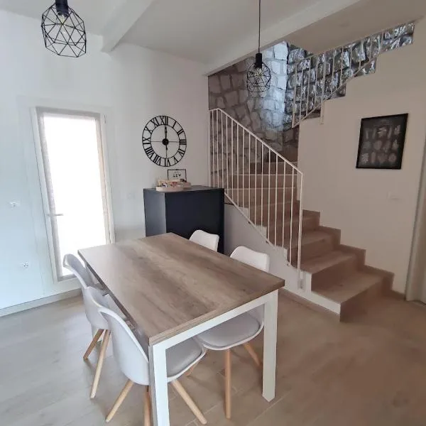 Little House Pove del Grappa、Pove del Grappaのホテル