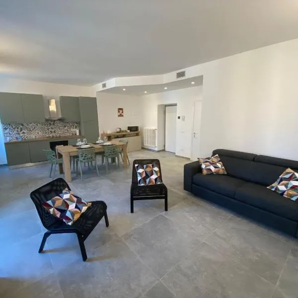 Casa Paolo, hotel v destinácii Bellano