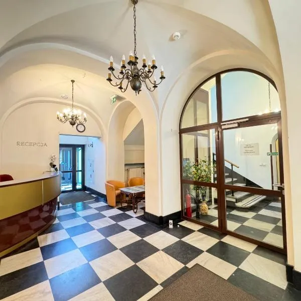 Hotel Mazowiecki WOW, hotelli Varsovassa