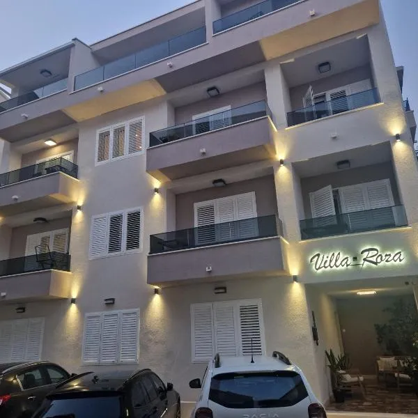 House Villa Roza, hótel í Tučepi