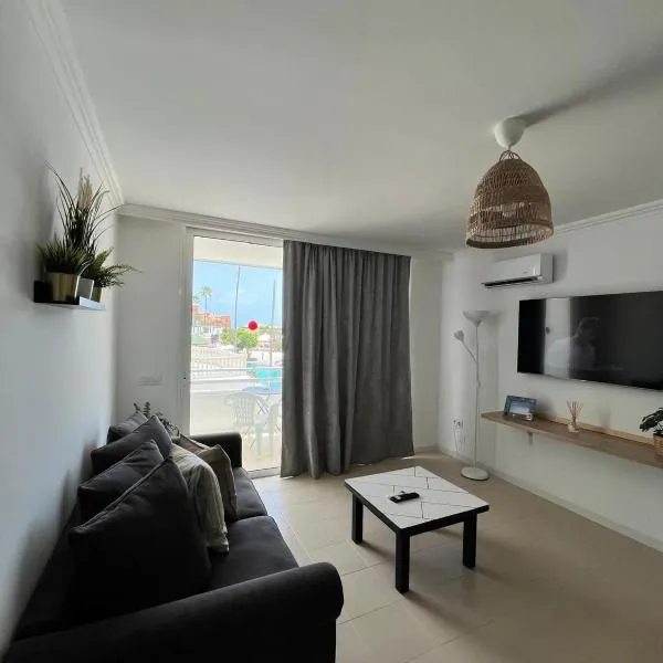 Tenerife Golf del Sur Apartment 1, hotel v destinaci San Miguel de Abona