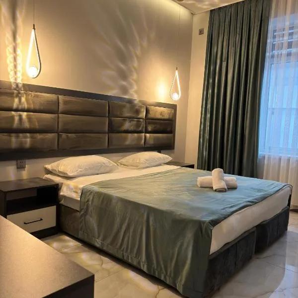 New Milan Mountain Ponoramic Hotel, with indoor heated swimming pool, hotel v destinaci Gabala