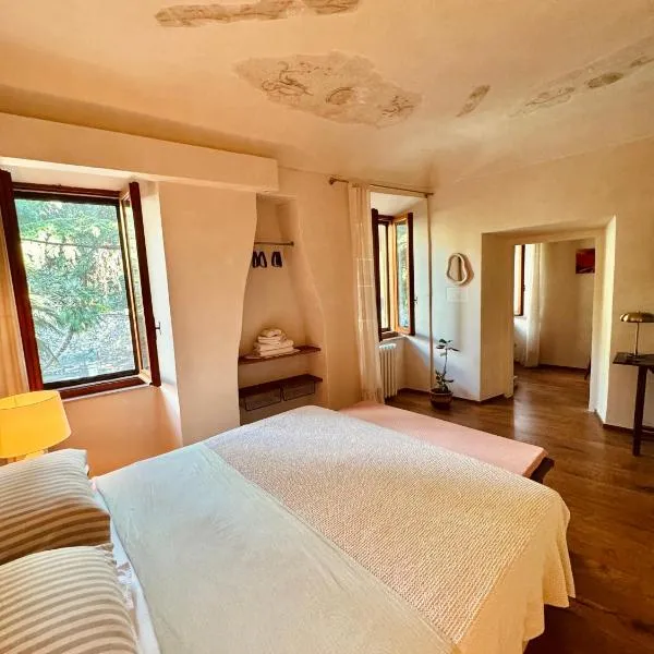 Suite Atelier Arringo, hotel v destinaci Ascoli Piceno