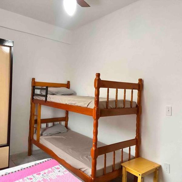 Apartamento muito gostoso a 20 m da Praia - Foto 2