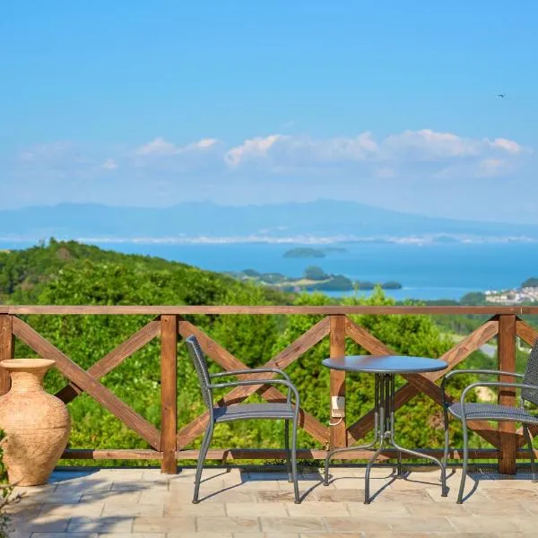 長崎の丘に浮かぶ天空テラス Villa 森の魔女 ,Villa Forest Witch, hotel in Nagasaki