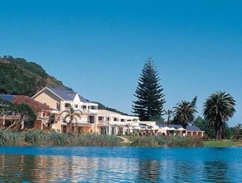 Lake Pleasant Hotel, hotel in Sedgefield