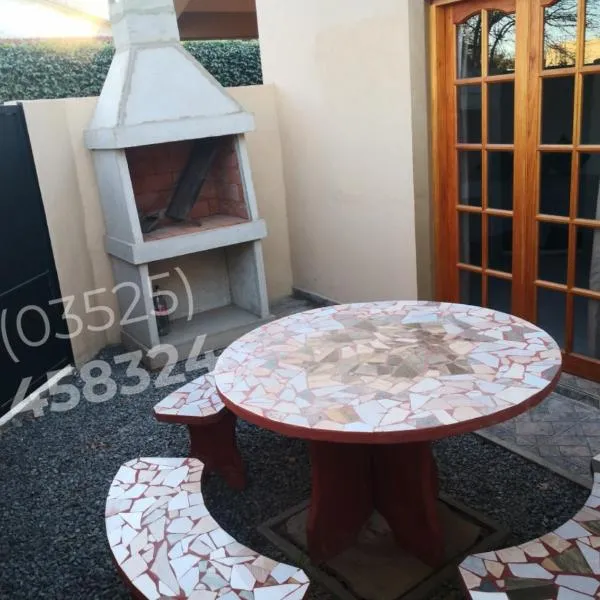 Descanso de Caroya、コロニア・カロヤのホテル