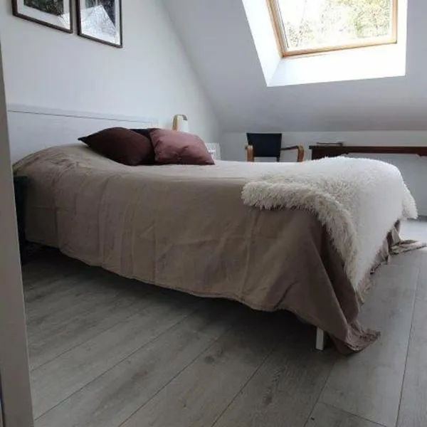 chambre indépendante Mesquer avec coin cuisine – hotel w mieście Quimiac