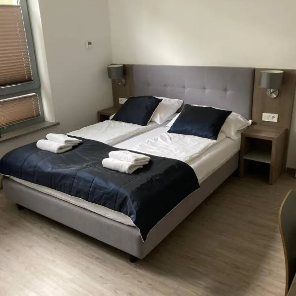 Apartment Gloria, hotel v destinaci Pobierowo