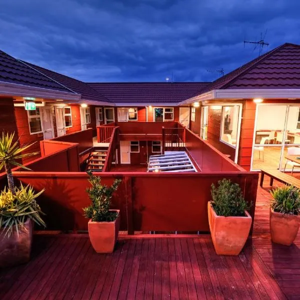 Haka Lodge Taupo: Taupo şehrinde bir otel