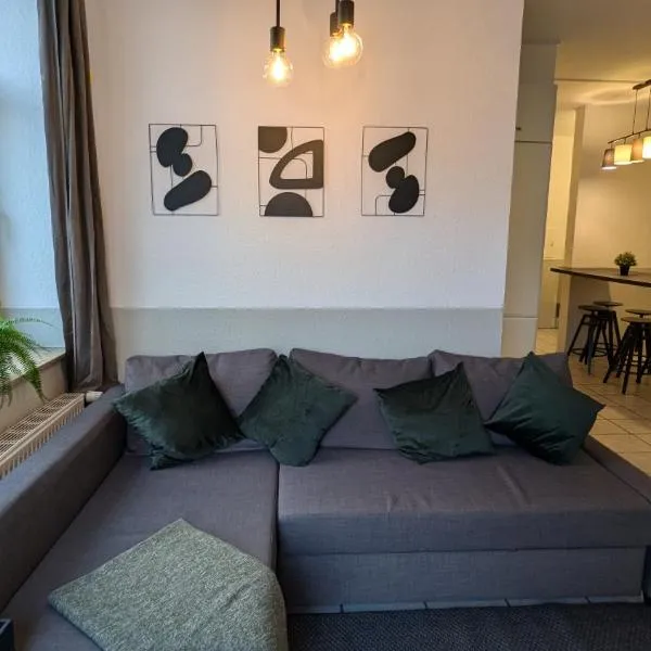 Gemütliche Wohnung mit Parkplatz, hotel a Wilhelmshöhe