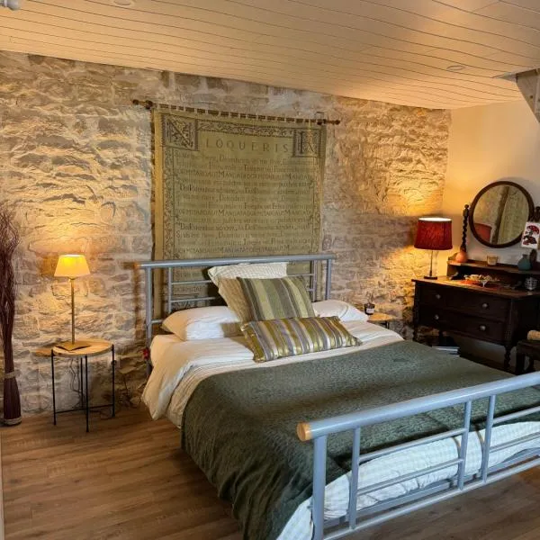 Tracie's, hotel in Nanteuil-en-Vallée