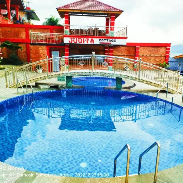 Judita Cottages, hotel in Tuk Tuk