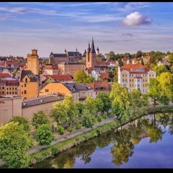 Monteurwohnung, Arbeiterunterkunft, Pension, Gästewohnung in Altenburg , Kurz u Langzeitmiete, hotel v destinaci Altenburg