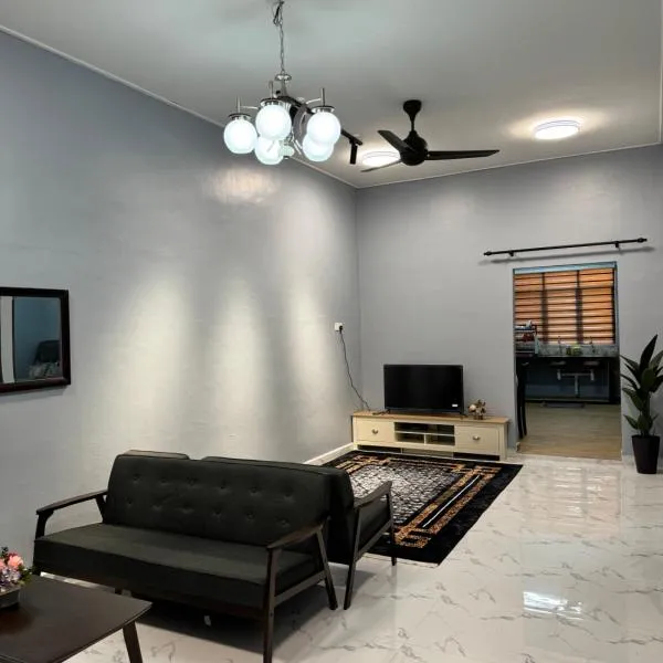 Homestay De Acacia Rumah Melati, hotel v destinaci Kuala Terengganu