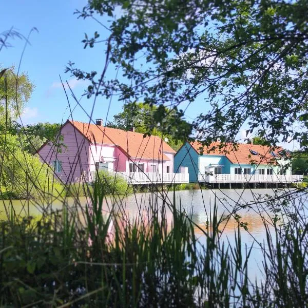 Domaine de la roselière • Nature • Brenne, hotel v destinácii Rosnay