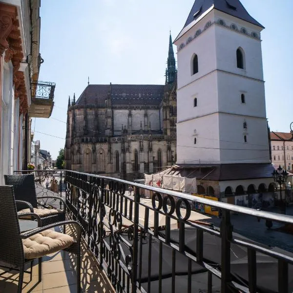 Luxapart BIG 12people apartment, hotel in Košice