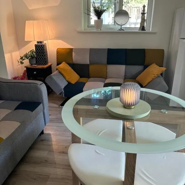 Basement studio apartment, hotel v destinaci Ballina