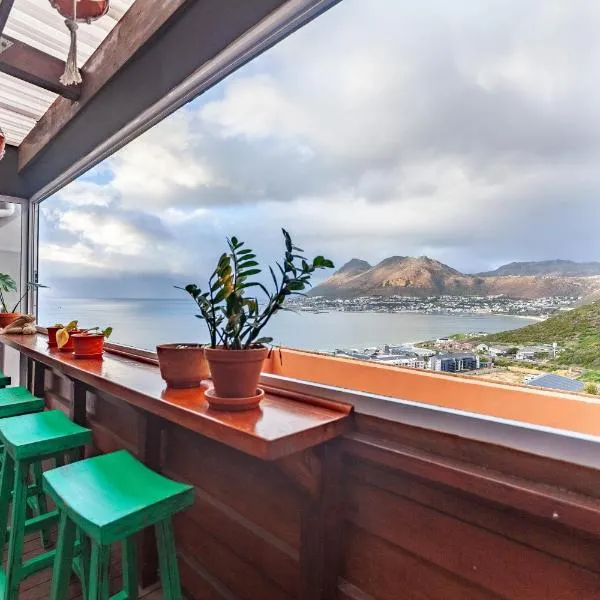 The Cape Aquanaut Luxury Seaview Apartment, hotel in Cape Town