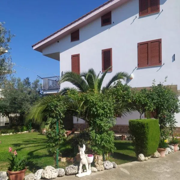 Splendido Attico, khách sạn ở Roseto Capo Spulico