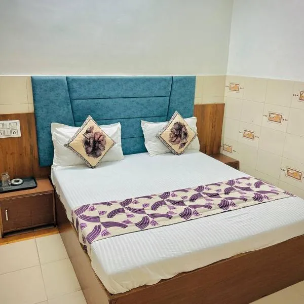Hotel Ashadeep palace, hotel v destinaci Naroda