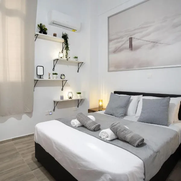 2 bedroom with 200m to sea - beach and relax, hótel í Paphos City