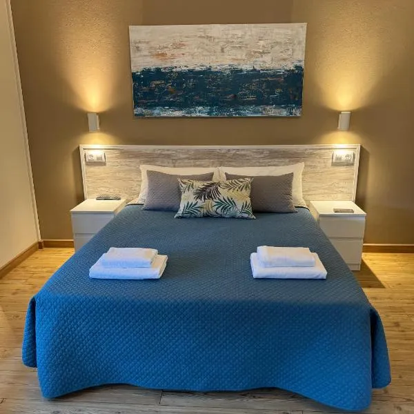 Hostal Barco da Vella, hotel v destinaci Merejo