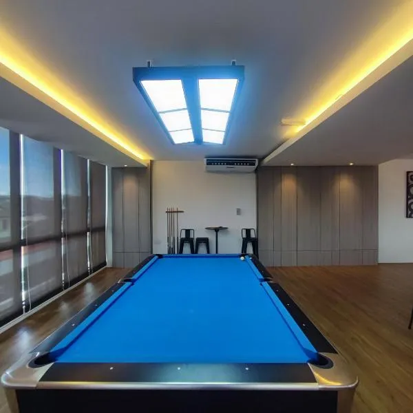 Kuching Near GalaCity Armadale Residence Apartment, hotel in Kampong Tabuan