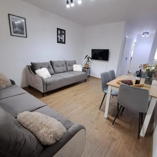 Apartament przy stawach, hotel v destinaci Grodzisk Mazowiecki