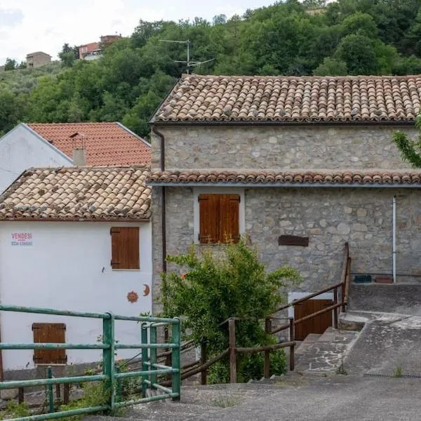 La Casetta, hotel in Colledimezzo