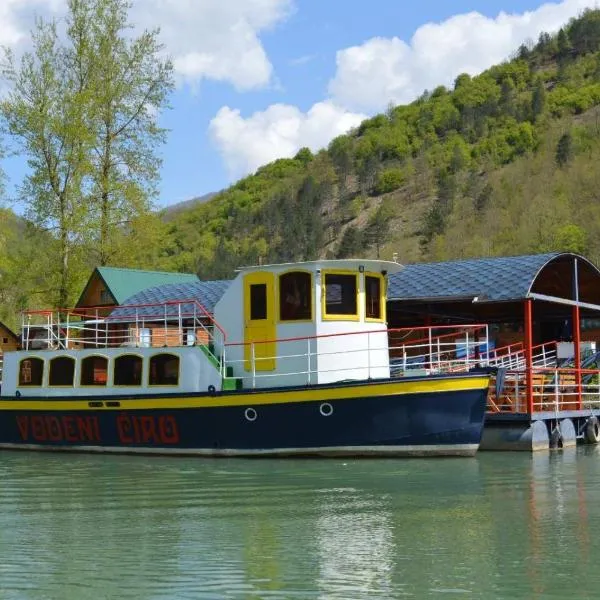 Kamp Vodeni Ćiro, hotel em Setihovo