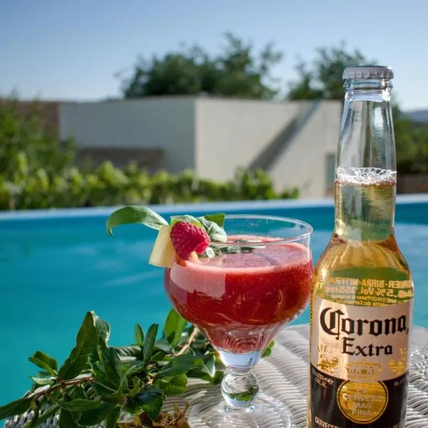 Villa Peral, hotell i Peral