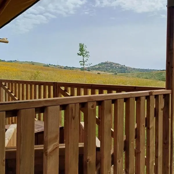 Glamping Podere Angiotto LODGE MONTIANO, hotel in Magliano in Toscana