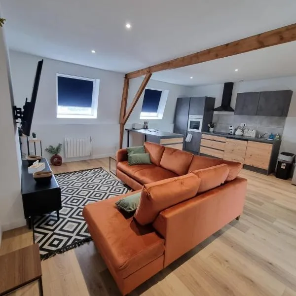 Appartement Rome Charme et Confort, hotel v destinaci Flers-en-Escribeus