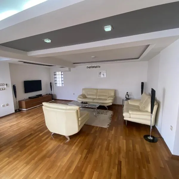 Apartments NOVEL town square, hotel v destinaci Ohrid