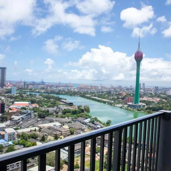 Colombo Skyline Luxury Apartments at Tri-Zen - Pool and Amazing City Views, hotel a Colombo