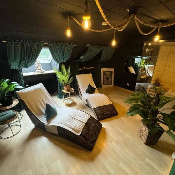 Erwachsenenhotel BDSM Apartment Hotel Emotion Apartments mit privater Sauna, hotel in Vlotho