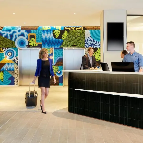 ホリデイ イン エクスプレス アデレード シティセンター（Holiday Inn Express Adelaide City Centre by IHG）、アデレードのホテル