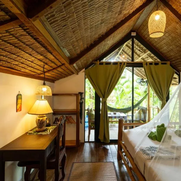 Bamboo Bay Eco Resort, hotel u gradu 'Srithanu'