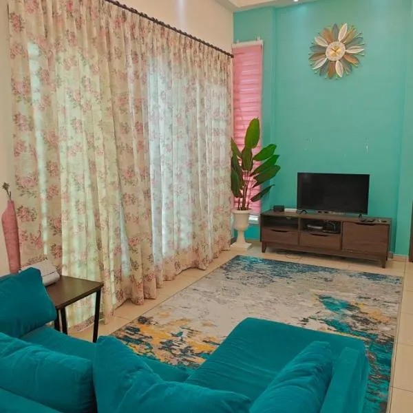Tuah Homestay Fully Aircond Wifi Netflix M0slim Only, hotel v destinaci Alor Setar