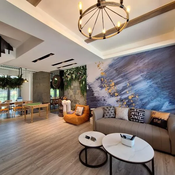 Villa Ten - Catch up, hotel in Guilin