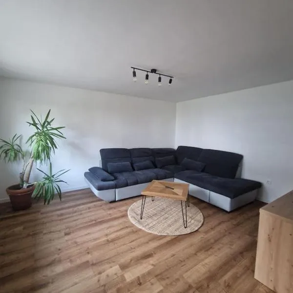 Apartment Little Heaven, hotel v destinaci Zbilje