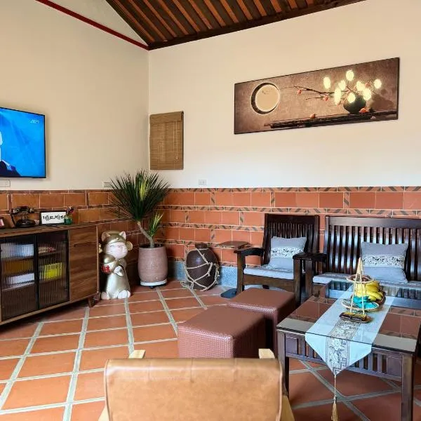 Minnan Homestay, hotel in Hu-hsia